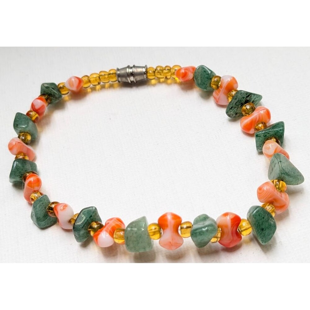 Vintage Jade Stone Bracelet 8in Green Chips Orange Swirl Beads Screw Clasp 12g